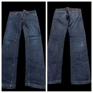 A.P.C. Women's Straight Leg Jeans in Indigo Blue